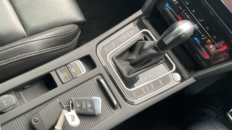 Volkswagen Passat 1.5 TSI EVO R-Line 5dr DSG Petrol Estate